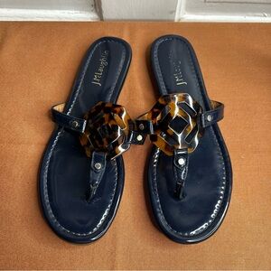 EUC J.McLaughlin Lucy Classic Navy
Tortoise Sandals Size 7M